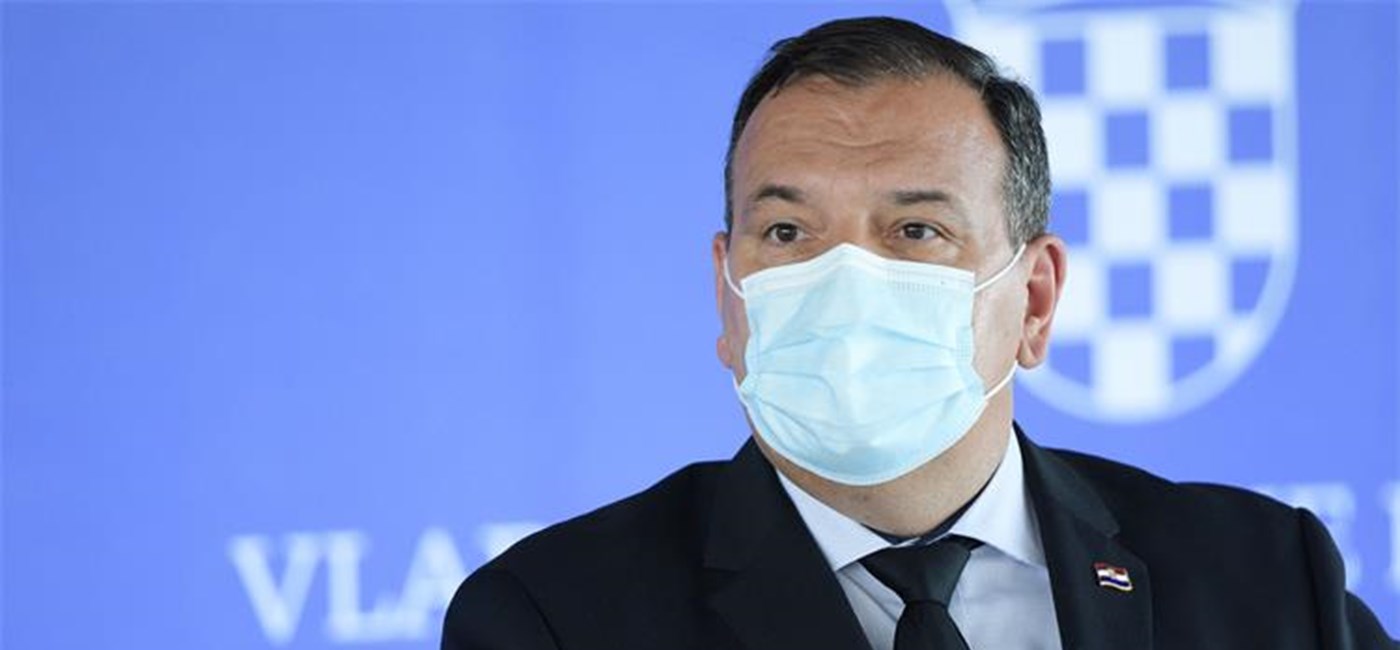 Vodstvo KK Zadar neka pokaže brigu pozivom na cijepljenje. Ova slika i poruka na početku turističke sezone nije dobra